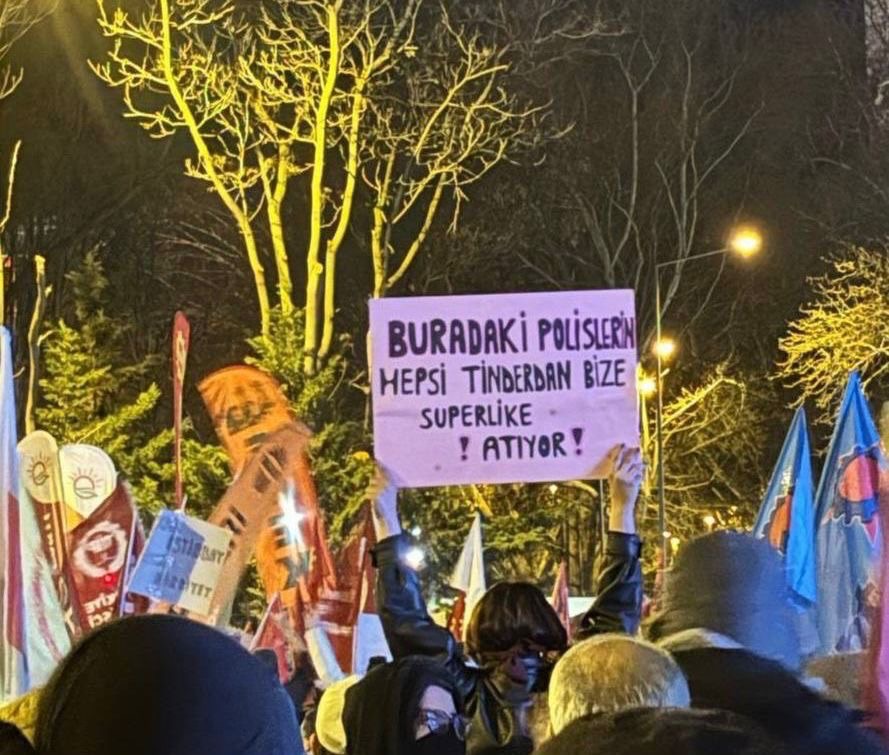 Türkiye’nin Dışında, Türkiye’den&nbsp;Kopamamak